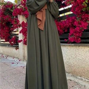 Elegant Olive Green Maxi Dress